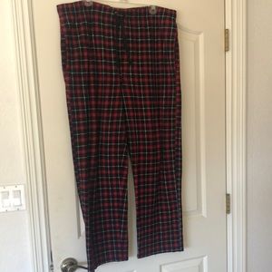 Mens size M red plaid pants.